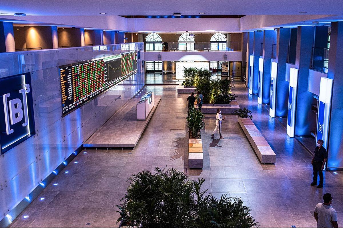 Saguão da B3: próxima novata chega no clube das dez maiores companhias abertas brasileiras (Germano Lüders/Exame)