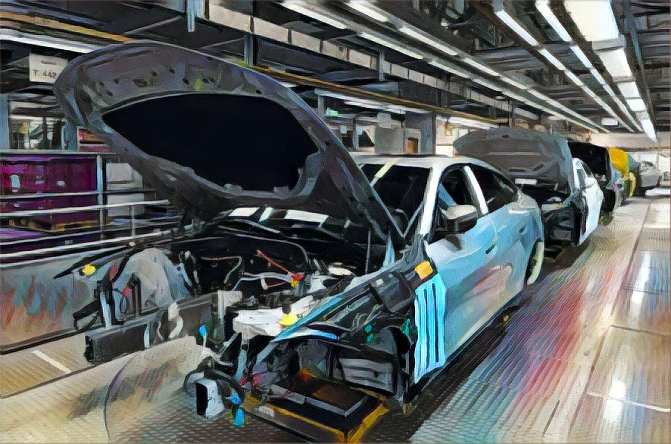 Indústria automotiva: crise trouxe discussão sobre a necessidade de montadoras redesenharem portfólio (AFP)