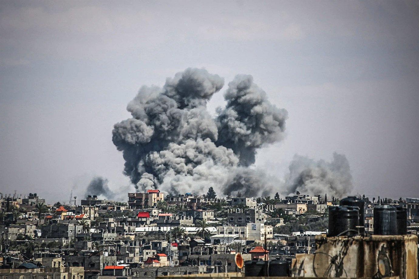 Bombardeio israelense em Gaza em maio deste ano (AFP/Getty Images)