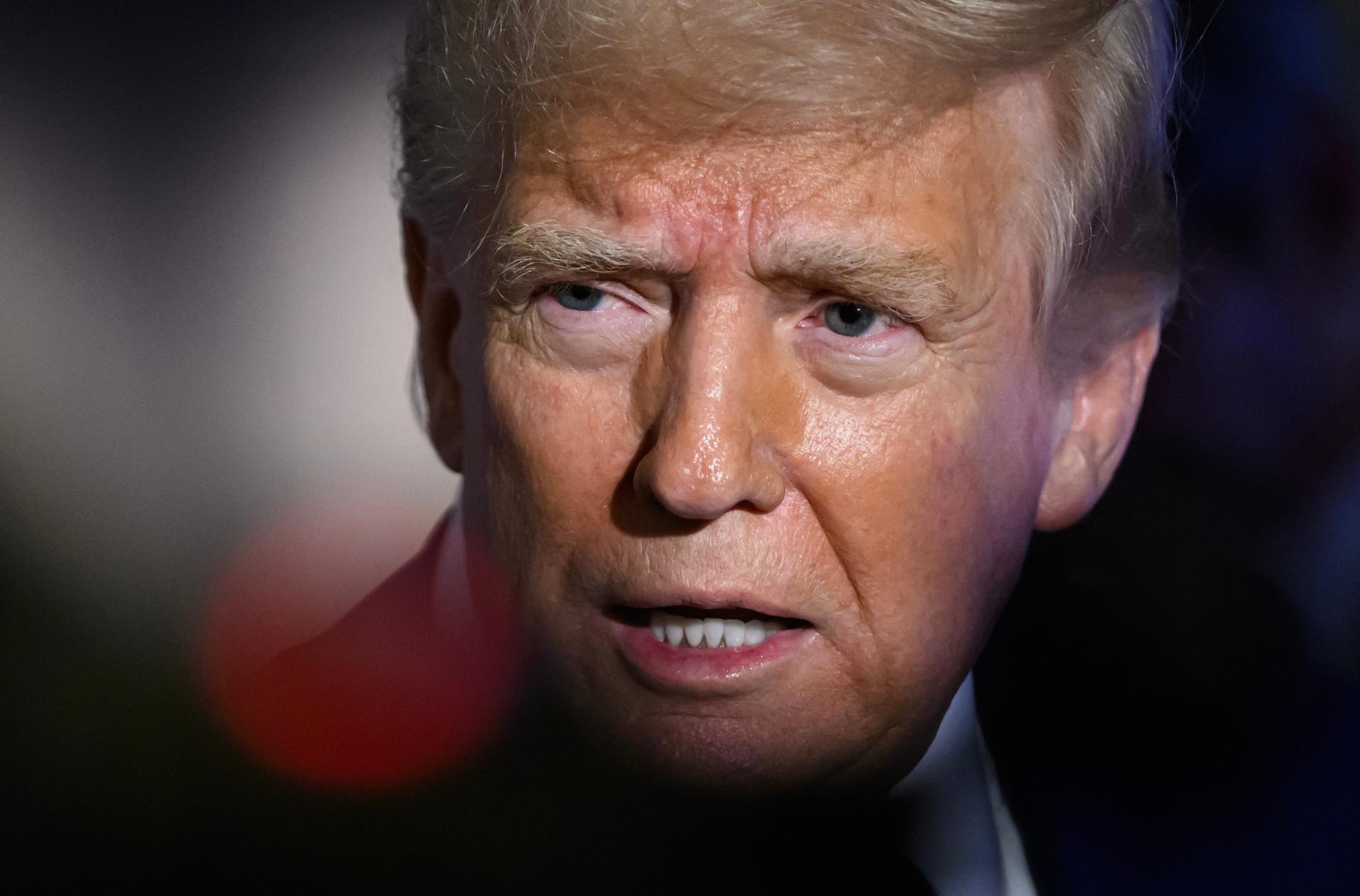 Efeito das tarifas? experiências anteriores revelam é que, embora o discurso mude de tom, os efeitos das tarifas costumam seguir um padrão conhecido (Mandel Ngan/AFP)