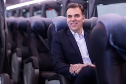 Ministro diz que oferecer internet não é atribuição do MEC: é verdade?
